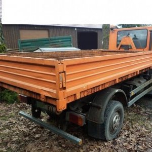 foto 4x4 hook 6.5t municipal BU200 +WINTER container gritt blade Bucher